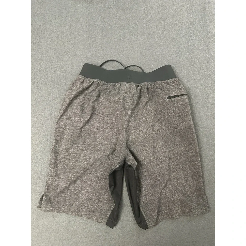 Lululemon T.H.E. Short Heathered Gray/Deep Coal Men's XS Linerless